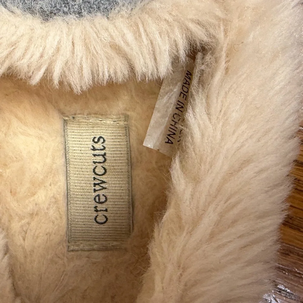 J Crew Crewcuts Shark Fuzzy Lined Slippers - Gray & Red